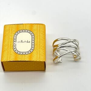 Stella & Dot Odette Cuff Bracelet Jewelry Shiny Silver